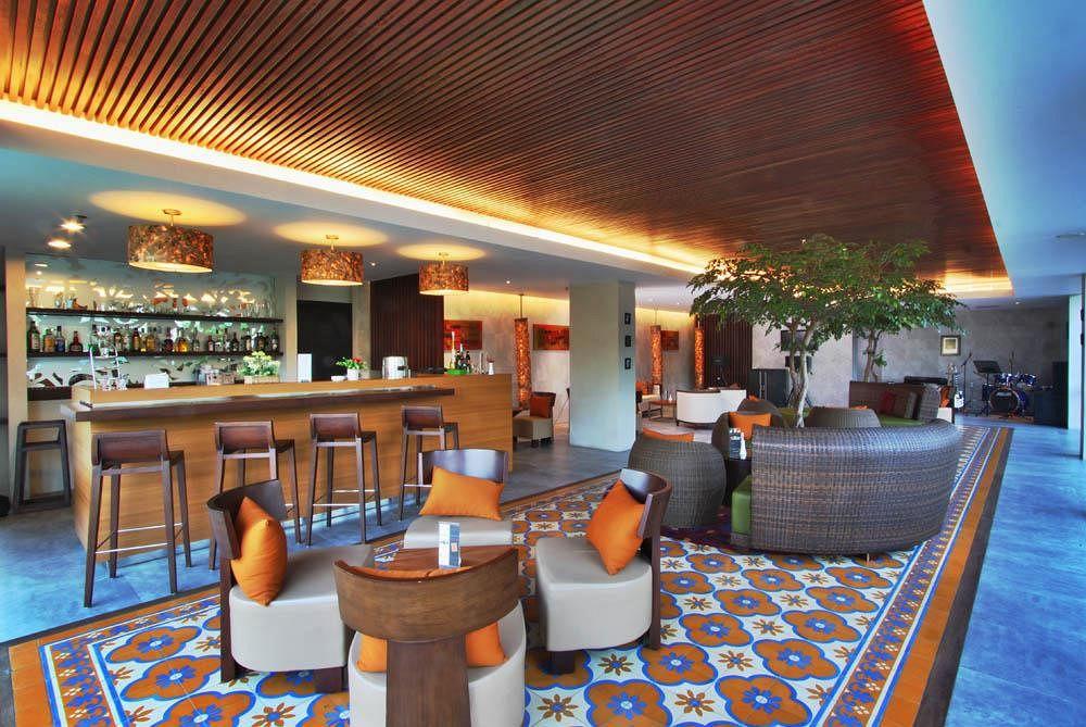 Soll Marina Hotel & Conference Center Bangka Пангкалпинанг Екстериор снимка