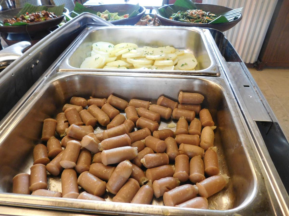 Soll Marina Hotel & Conference Center Bangka Пангкалпинанг Екстериор снимка